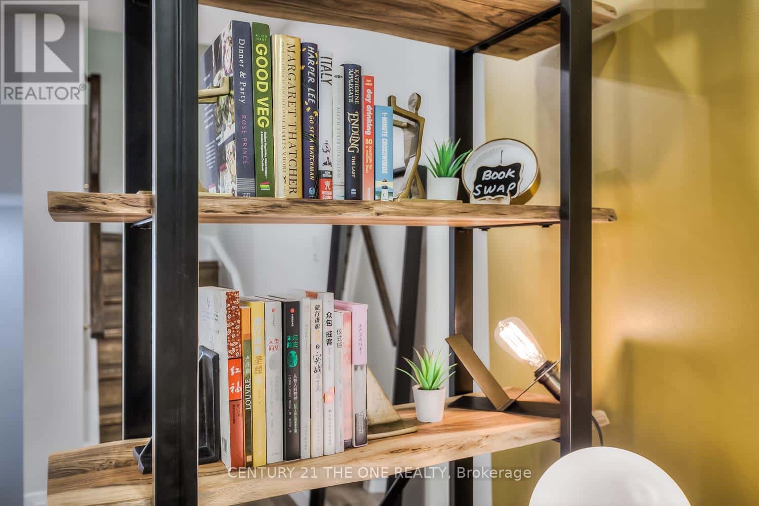 710 - 75 WELDRICK ROAD E — Richmond Hill (Observatory), Ontario - Photo 3 of 35