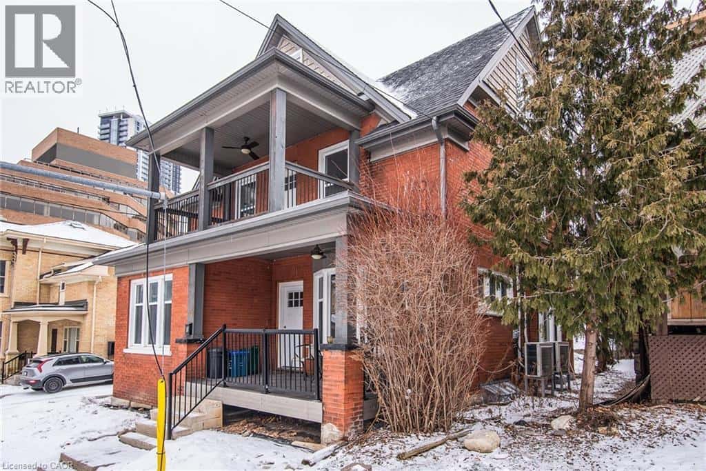 94 SCOTT Street — Kitchener, Ontario - Photo 2 of 50