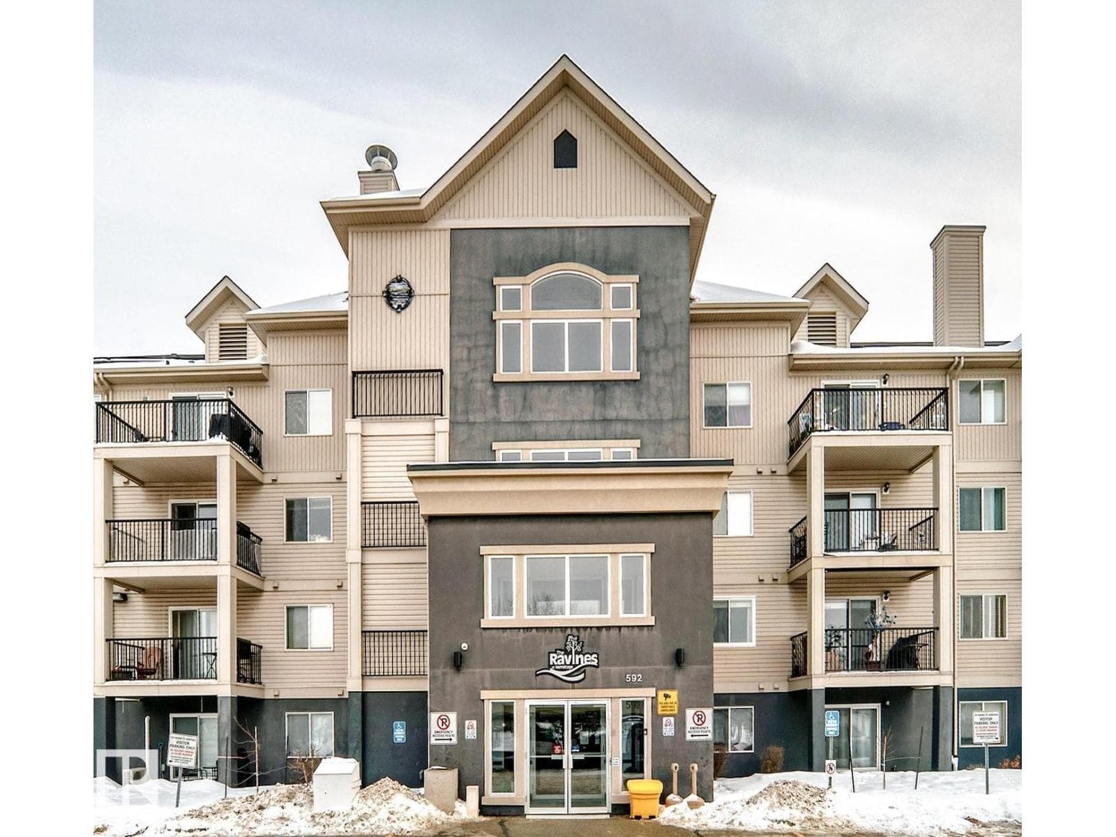 #230 592 HOOKE RD NW — Edmonton, Alberta - Main photo