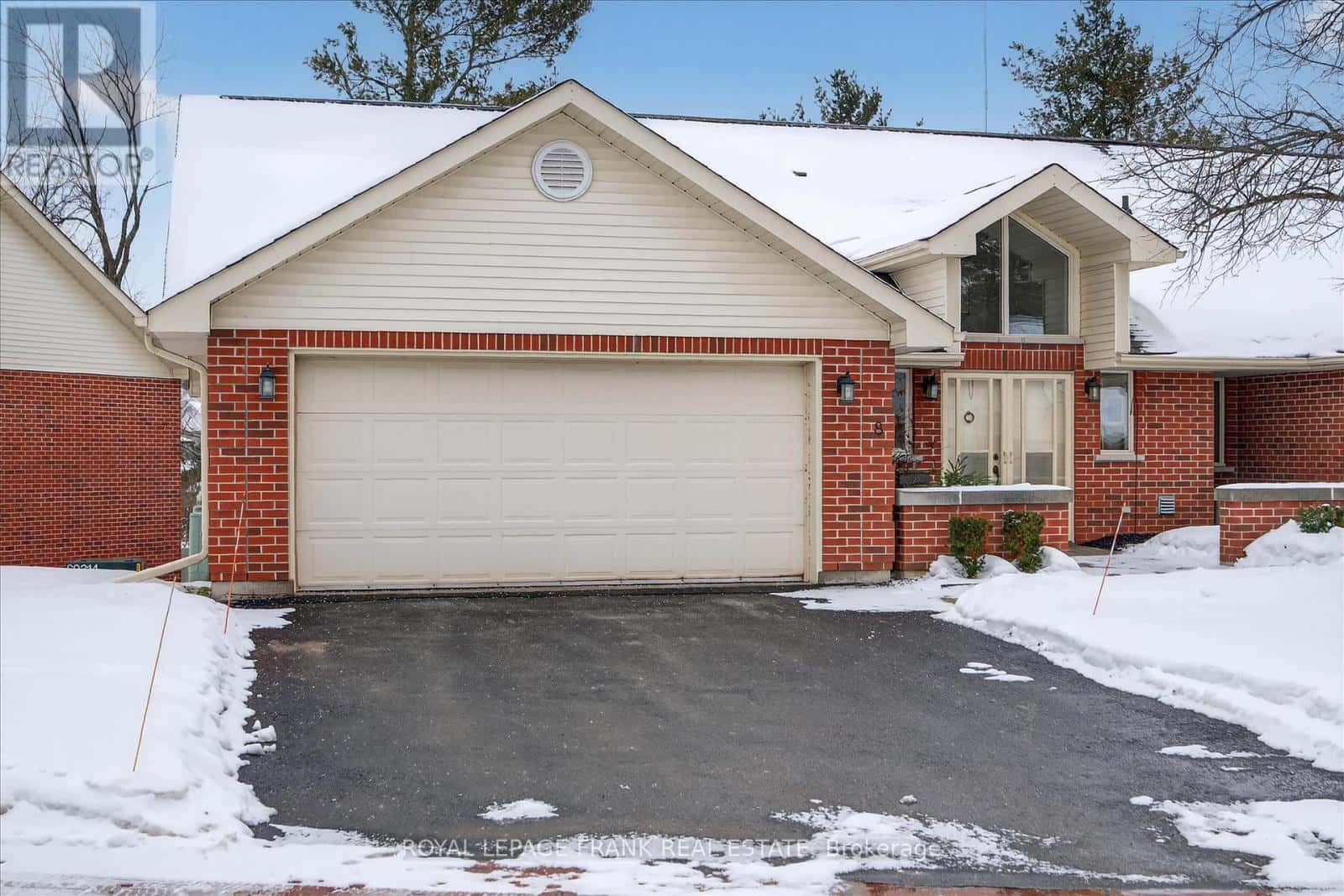 8 - 1121 ARMOUR ROAD — Peterborough (Ashburnham Ward 4), Ontario - Photo 2 of 46