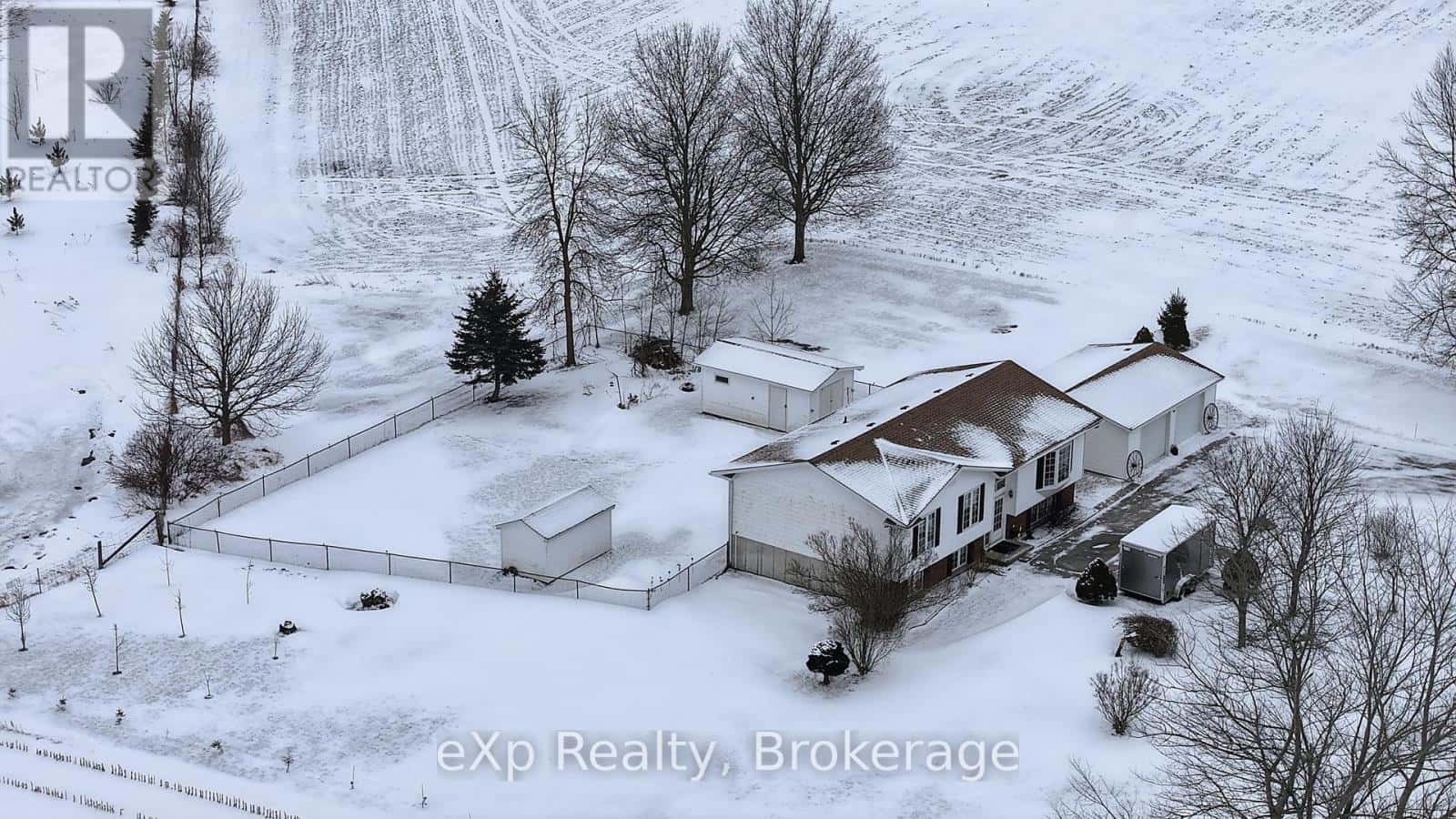 9825 WEST HERITAGE STREET — Minto, Ontario - Photo 2 of 50