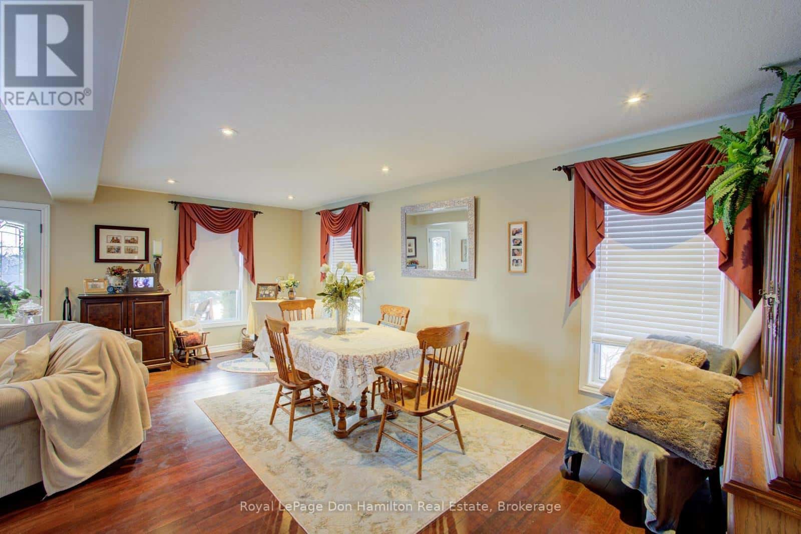 9270 ROAD 157 ROAD — North Perth (Wallace), Ontario - Photo 4 of 50