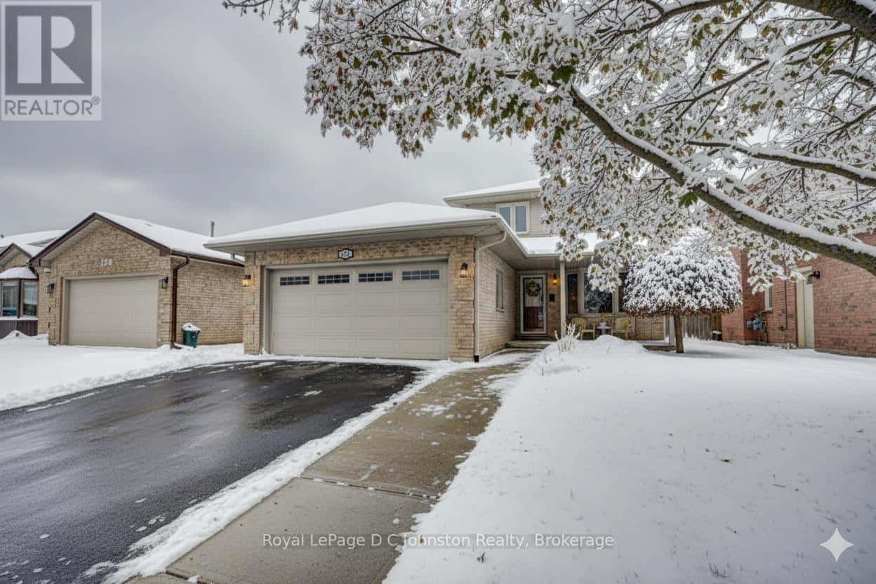 254 SCOTT ROAD — Cambridge, Ontario - Photo 4 of 45