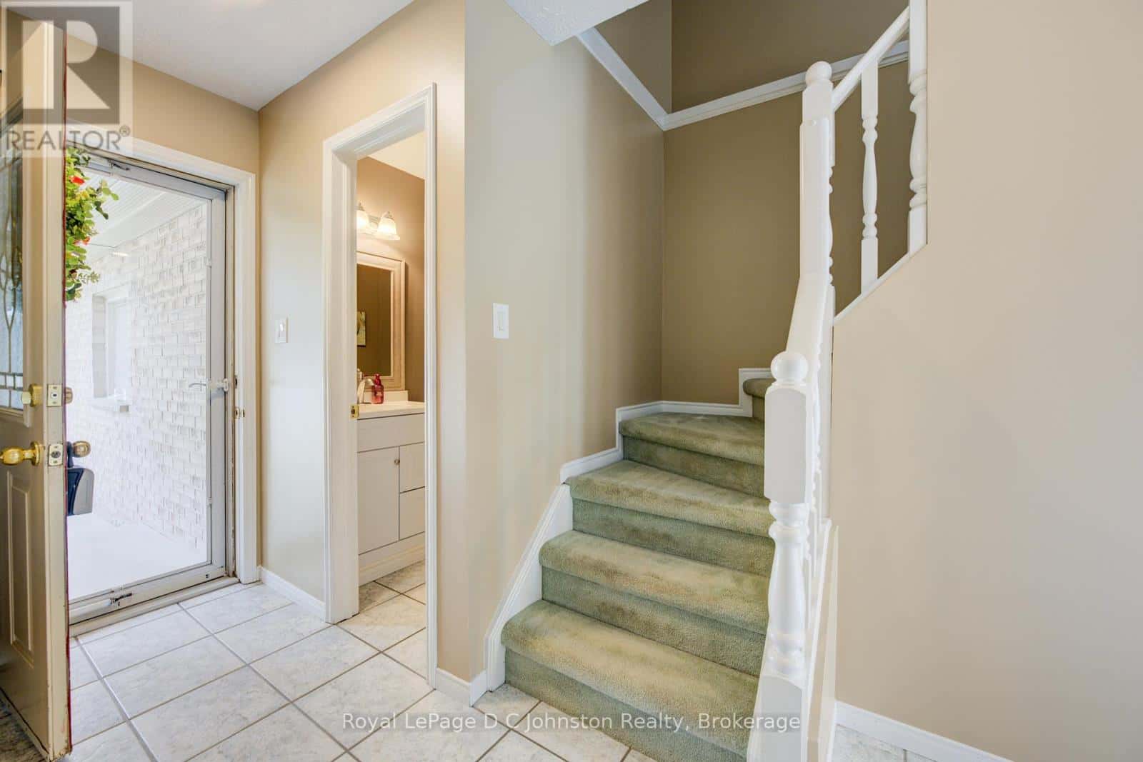 254 SCOTT ROAD — Cambridge, Ontario - Photo 5 of 45