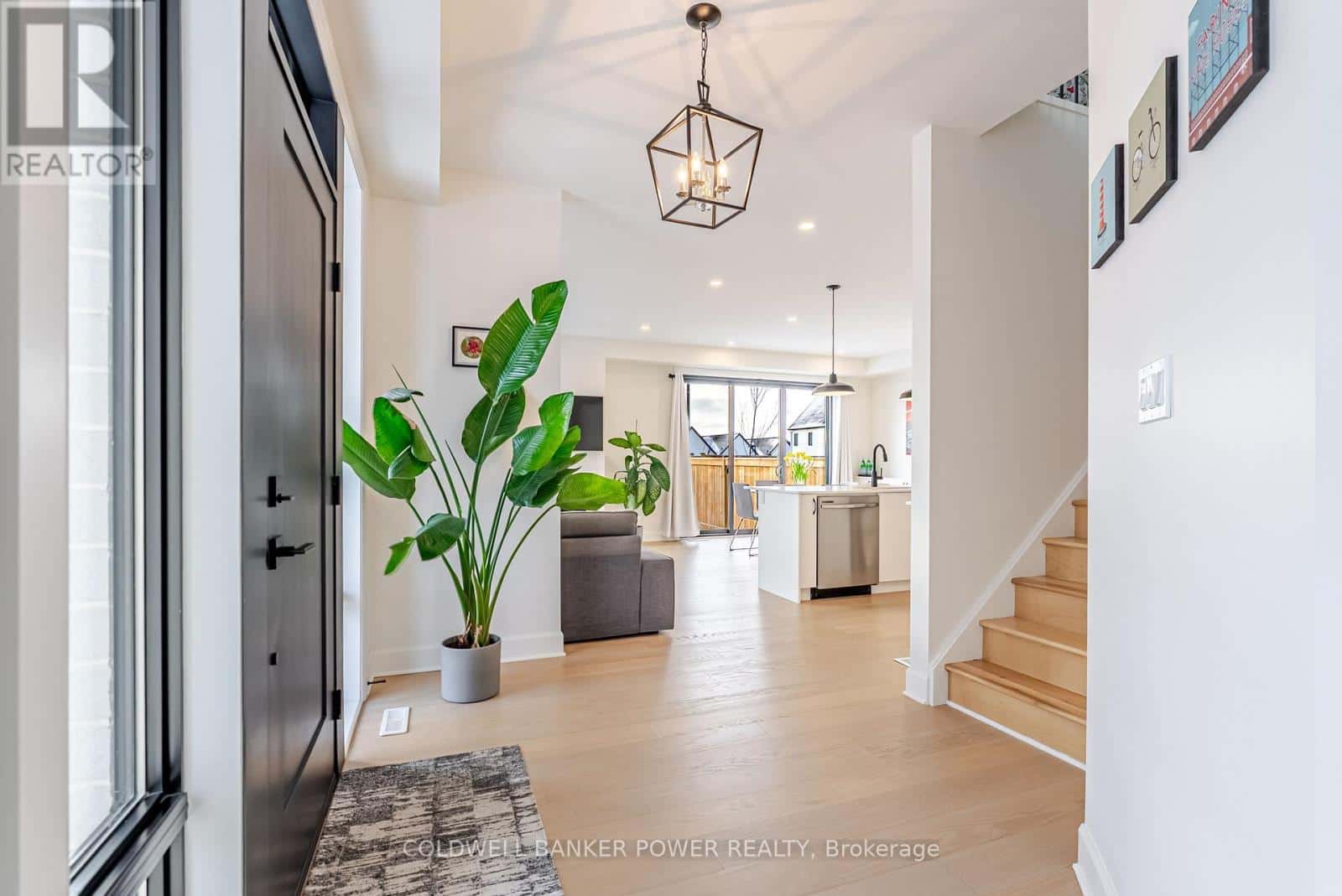 899 UPPERPOINT AVENUE — London South (South B), Ontario - Photo 5 of 35