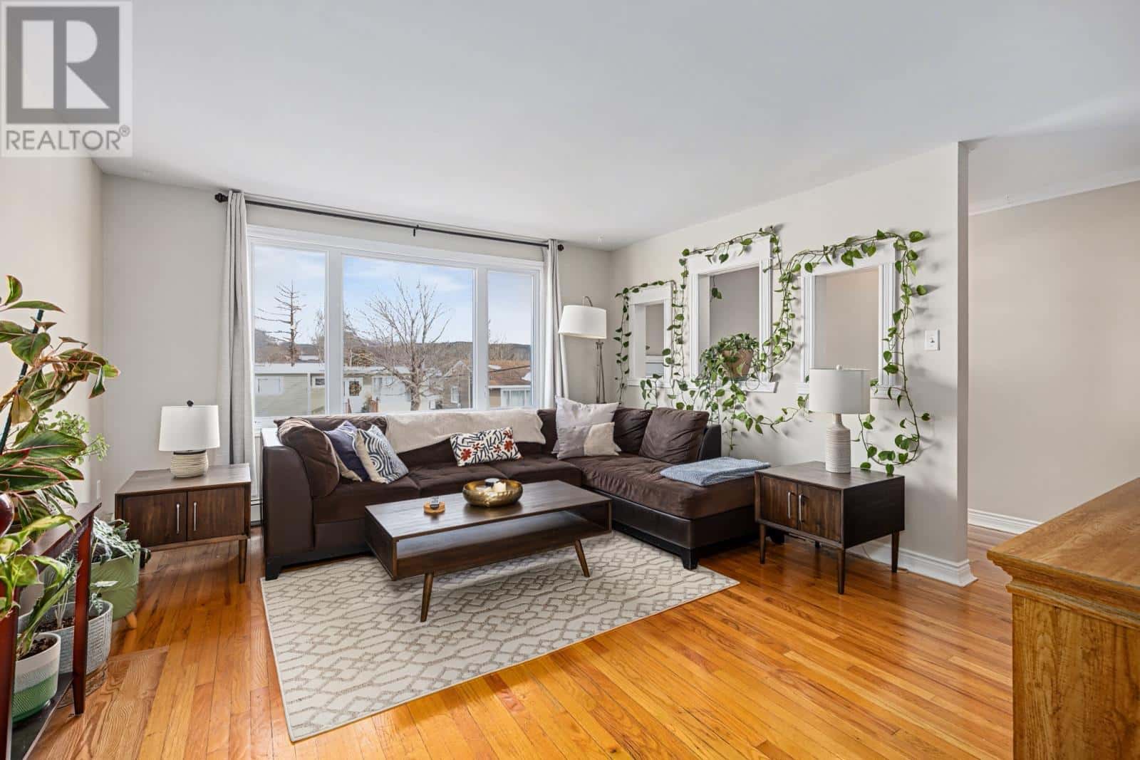 9 Pynn Place — St. John's, Newfoundland & Labrador - Photo 2 of 25