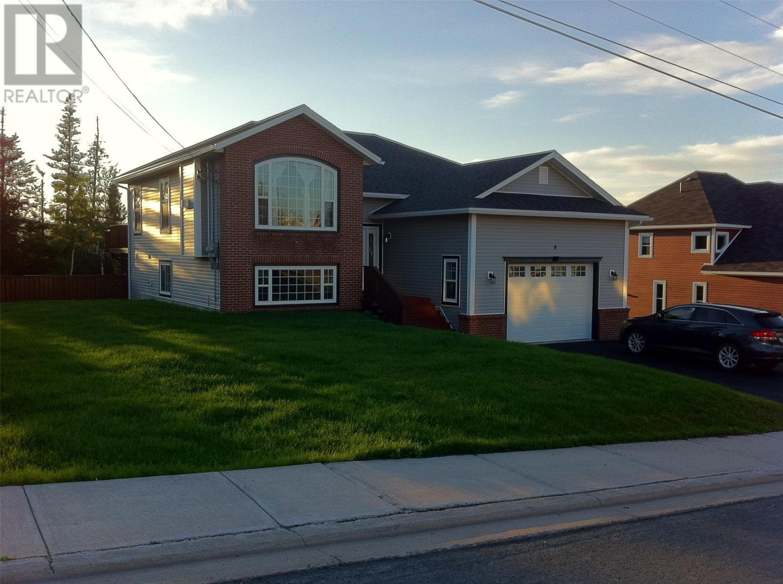 9 Sunset Drive — Clarenville, Newfoundland & Labrador - Main photo
