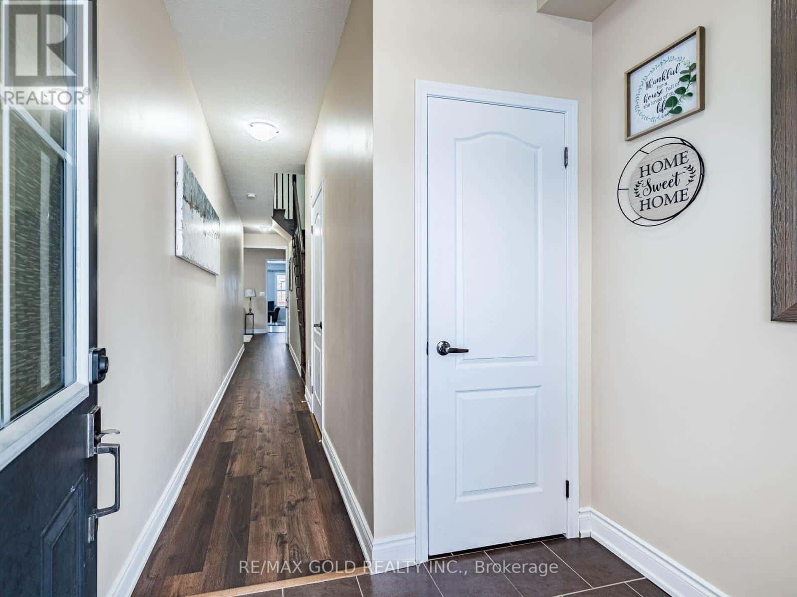 28 BANAS WAY — Brampton (Northwest Brampton), Ontario - Photo 3 of 45