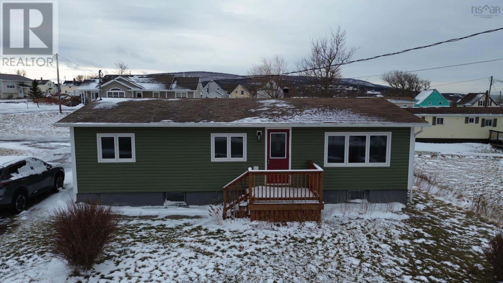 36 Veterans Memorial Court — Inverness, Nova Scotia - Photo 2 of 24