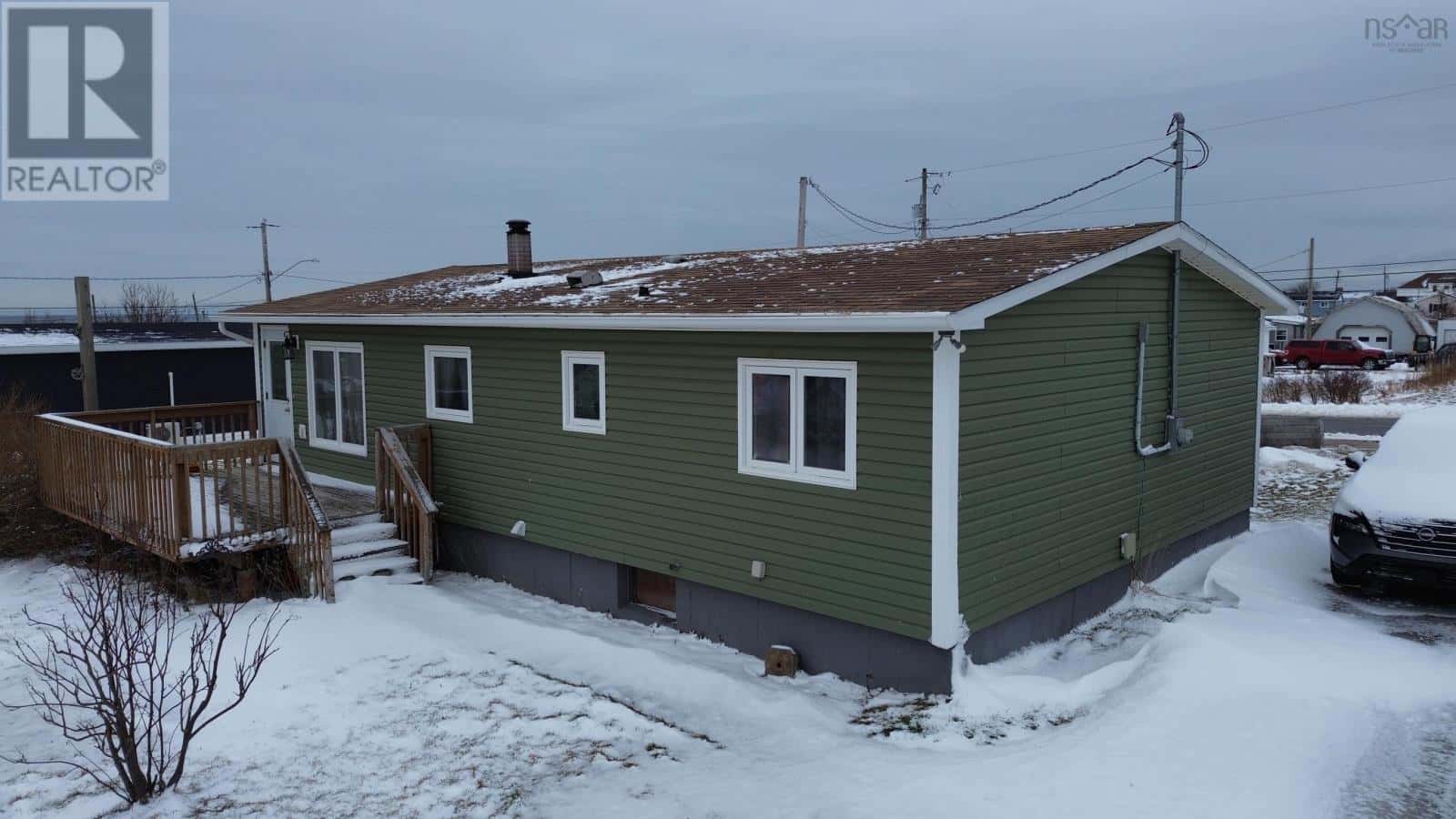 36 Veterans Memorial Court — Inverness, Nova Scotia - Photo 3 of 24