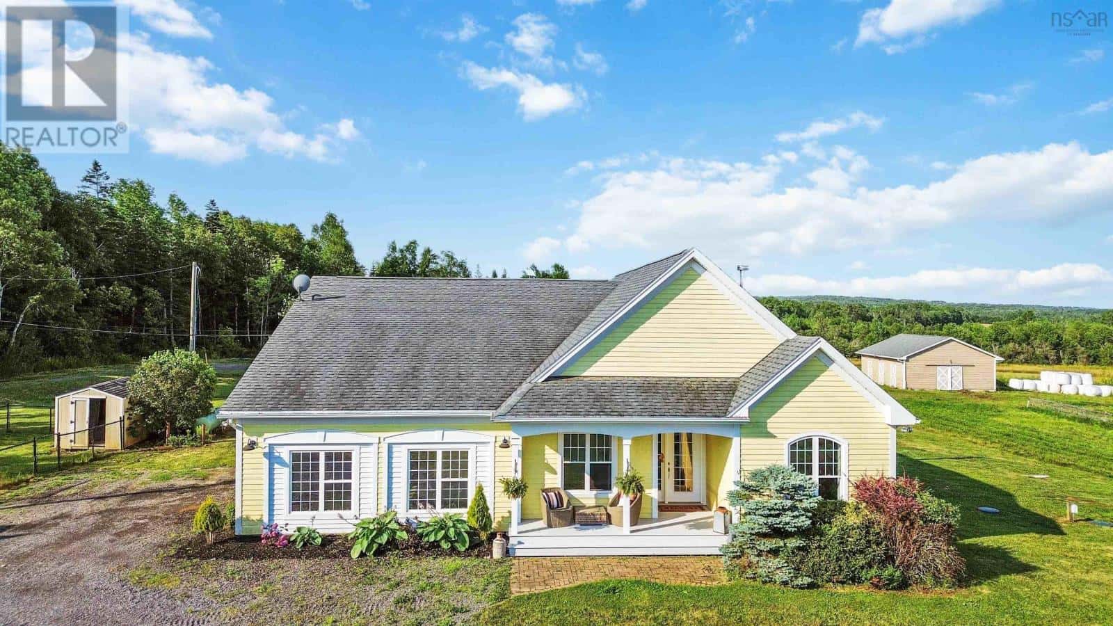 3419 Highway 359 — Halls Harbour, Nova Scotia - Photo 3 of 50