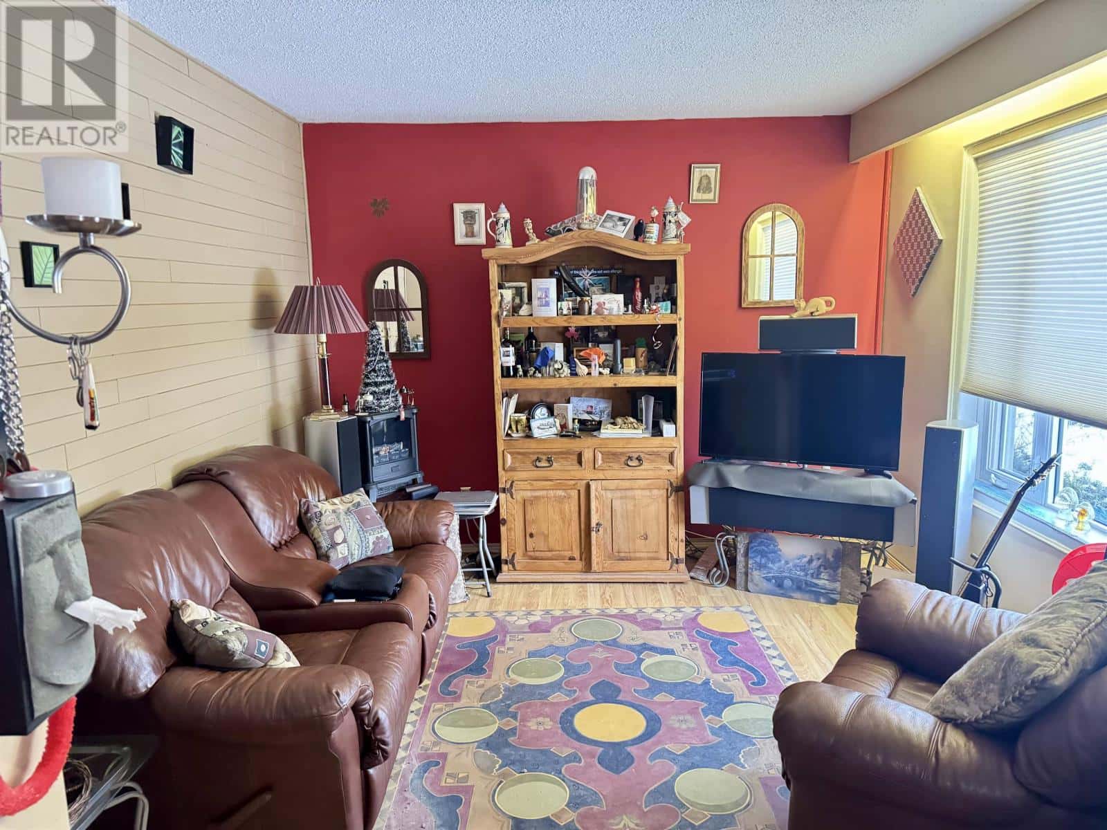 282 RAY BLVD — THUNDER BAY, Ontario - Photo 2 of 22