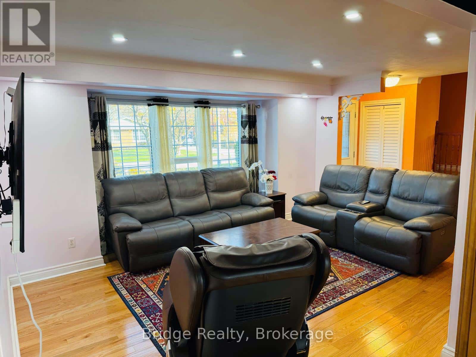 3 NOELLE DRIVE — St. Catharines (Lakeshore), Ontario - Photo 5 of 42