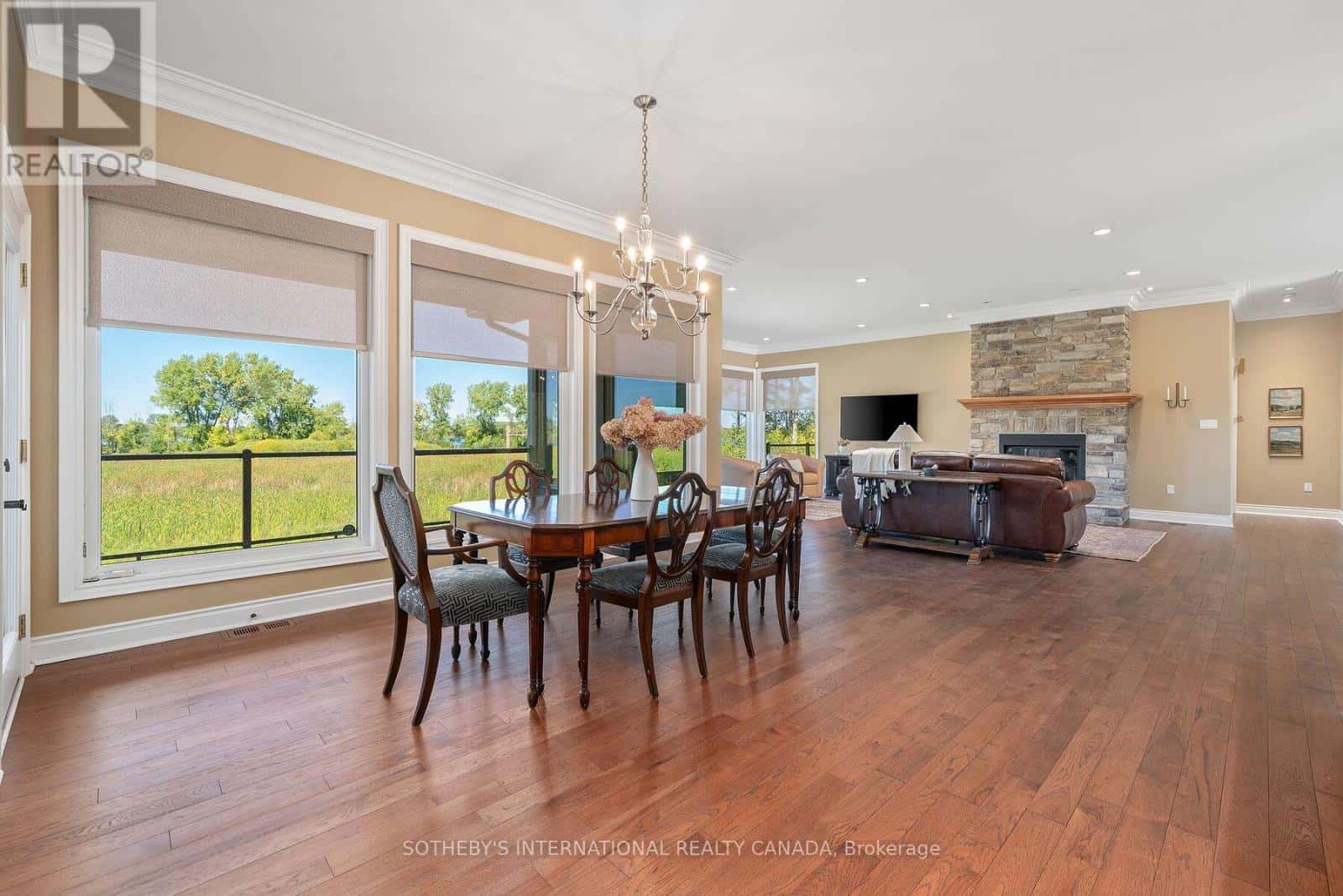 2691 COUNTY 15 ROAD — Prince Edward County (Sophiasburg Ward), Ontario - Photo 4 of 34