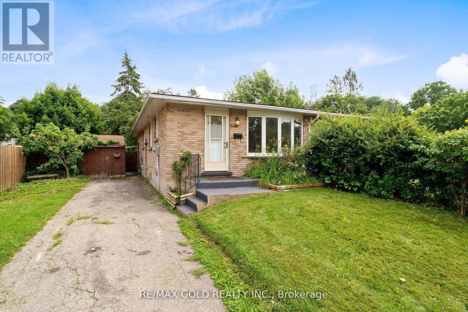 231A CEDARBRAE AVENUE — Waterloo, Ontario - Main photo