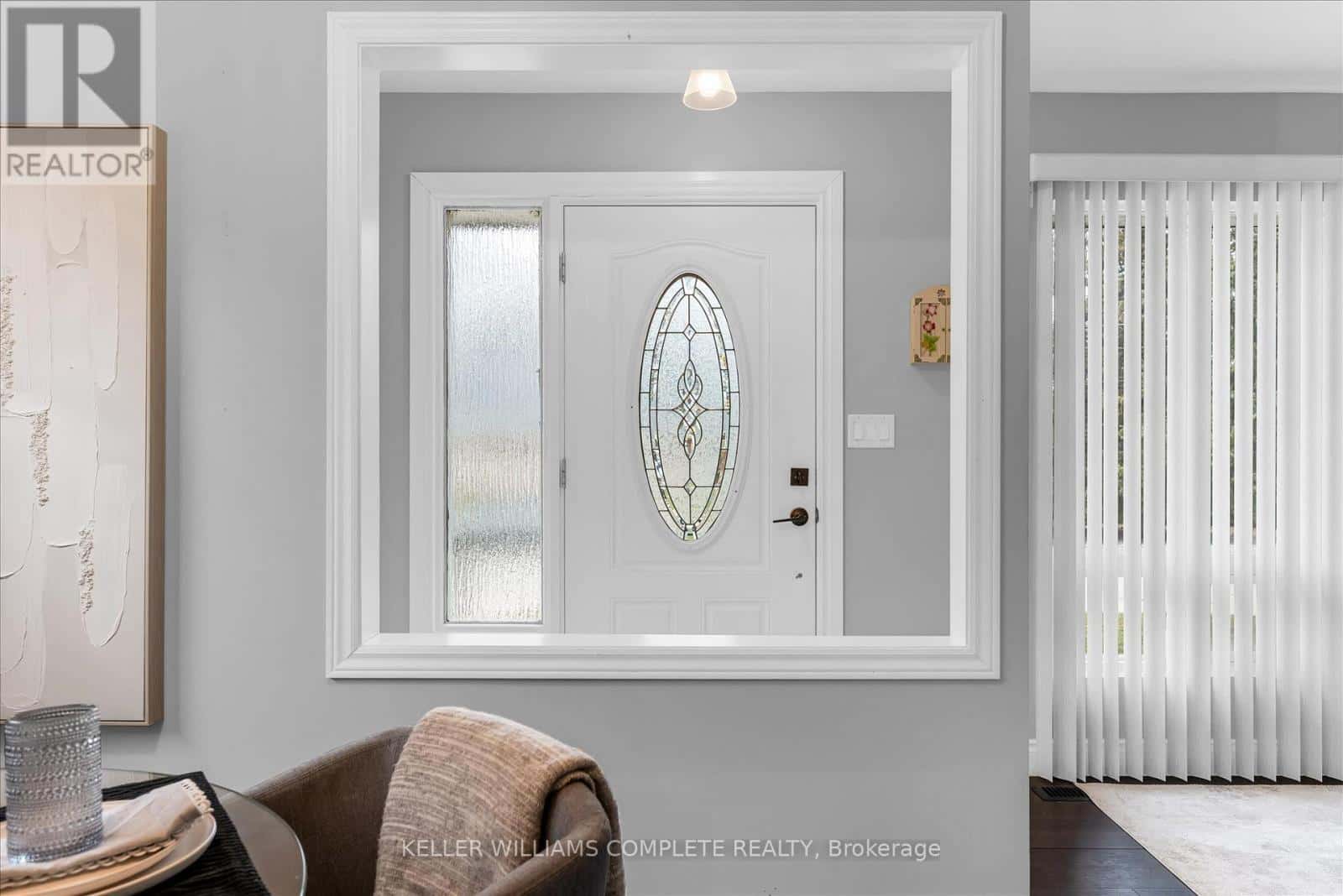 47 BATTLEFIELD DRIVE — Hamilton (Stoney Creek), Ontario - Photo 4 of 48