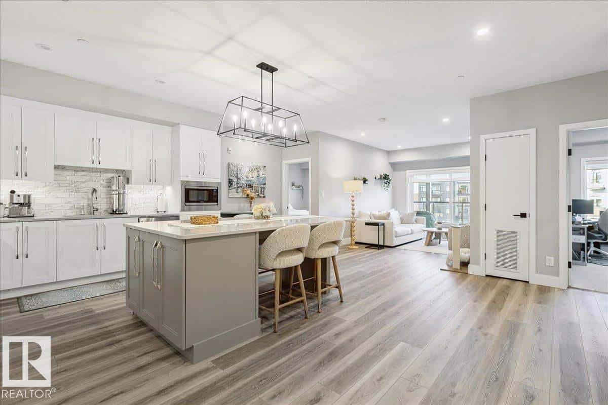 #301 7463 MAY CM NW — Edmonton, Alberta - Photo 3 of 45