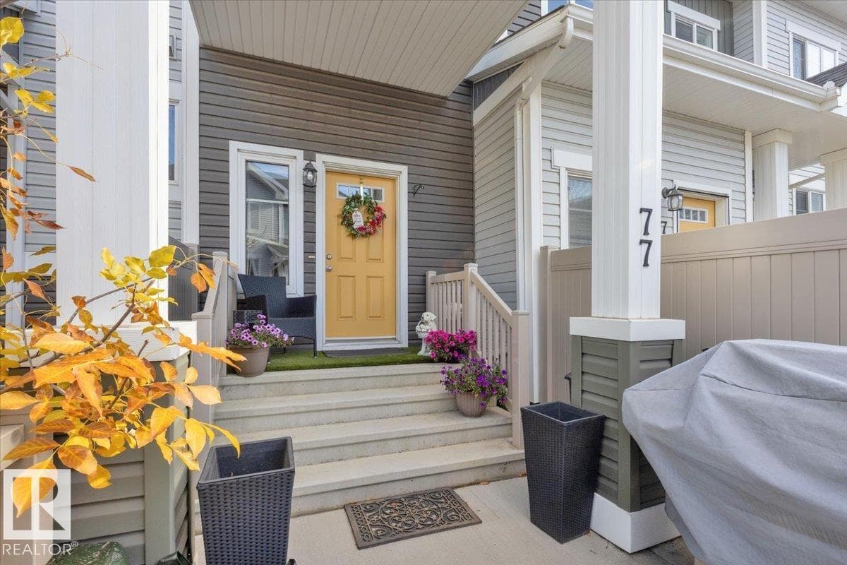 2905 141 ST SW — Edmonton, Alberta - Main photo