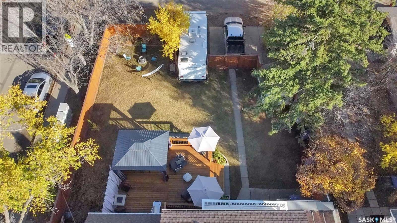 845 Alder AVENUE — Moose Jaw, Saskatchewan - Photo 3 of 50