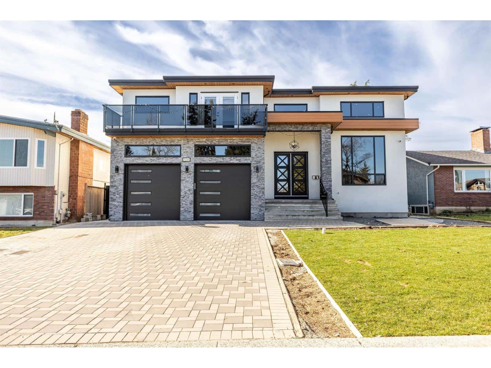 3265 SATURNA CRESCENT — Abbotsford, British Columbia - Photo 4 of 38