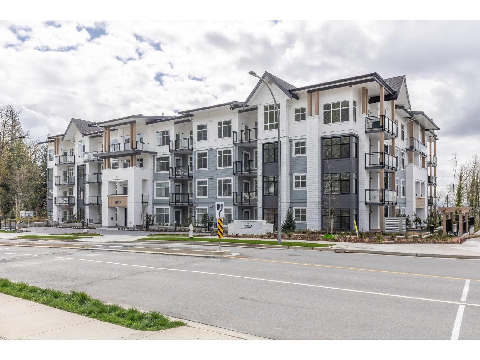 112 33920 BEST AVENUE — Mission, British Columbia - Main photo