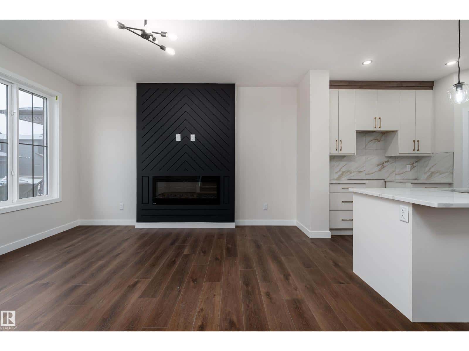 34 Westwyck LI — Spruce Grove, Alberta - Photo 4 of 59