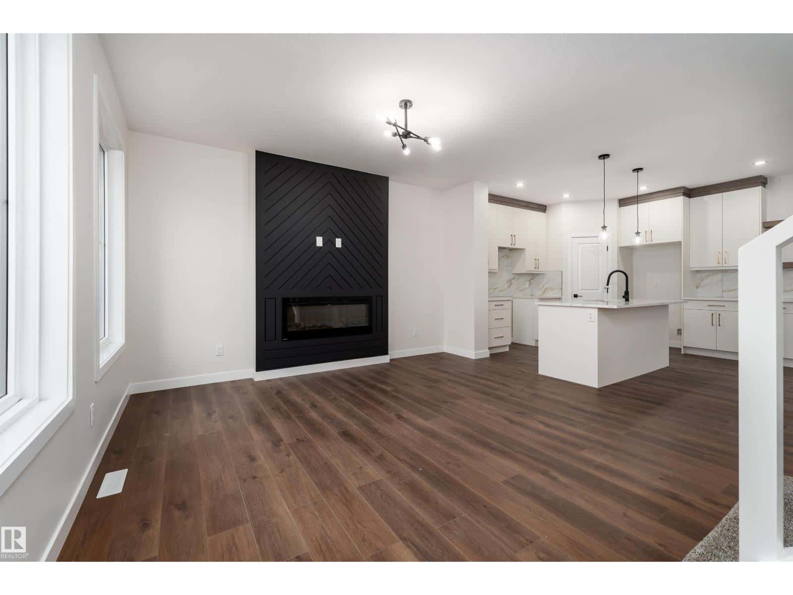 34 Westwyck LI — Spruce Grove, Alberta - Photo 5 of 59