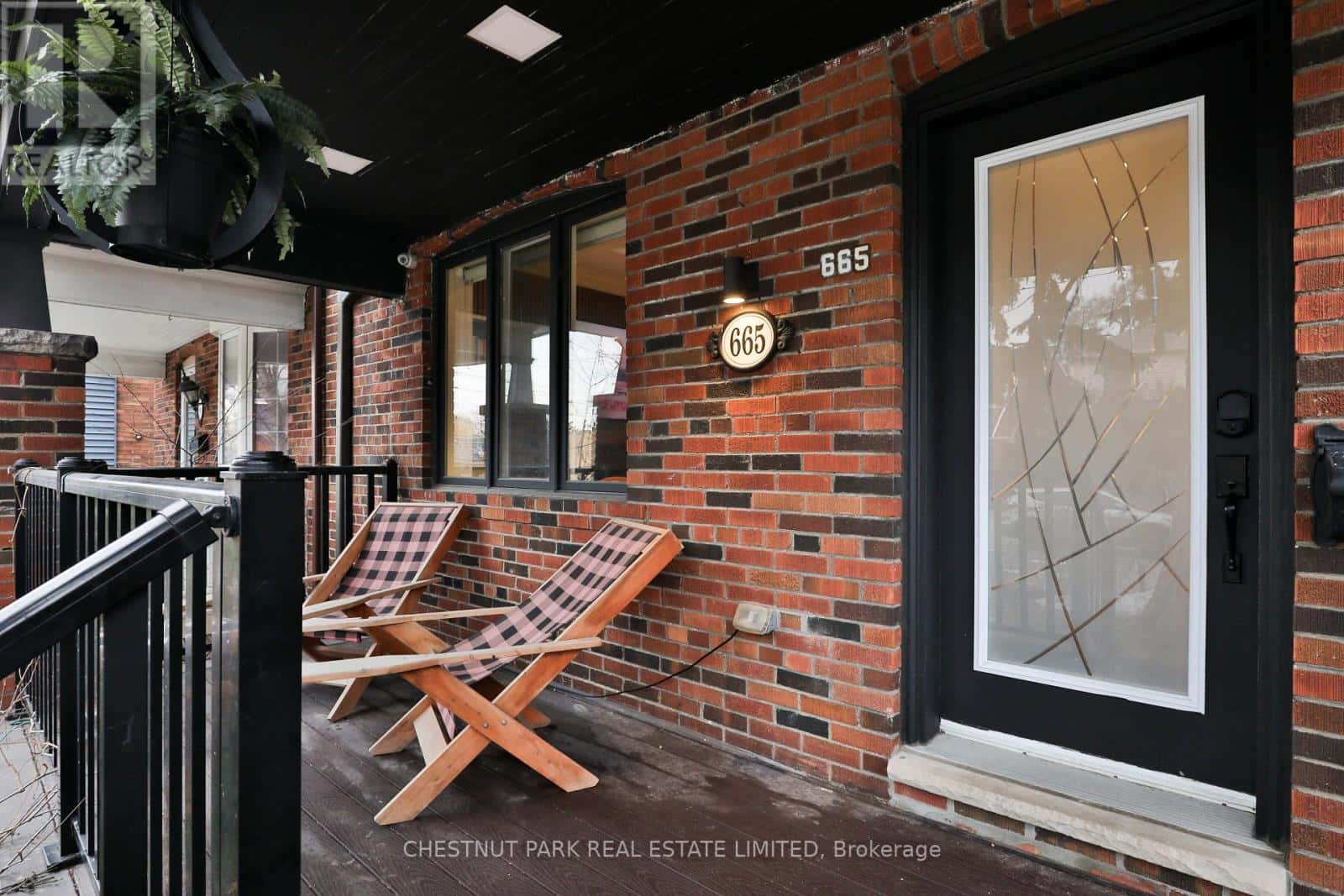 665 MILLWOOD ROAD — Toronto (Mount Pleasant East), Ontario - Photo 2 of 48