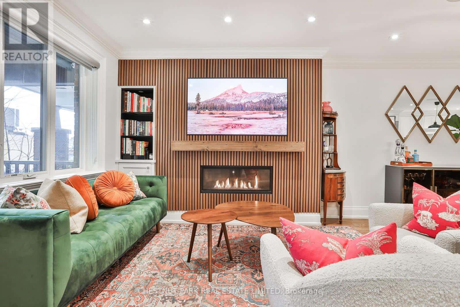 665 MILLWOOD ROAD — Toronto (Mount Pleasant East), Ontario - Photo 4 of 48