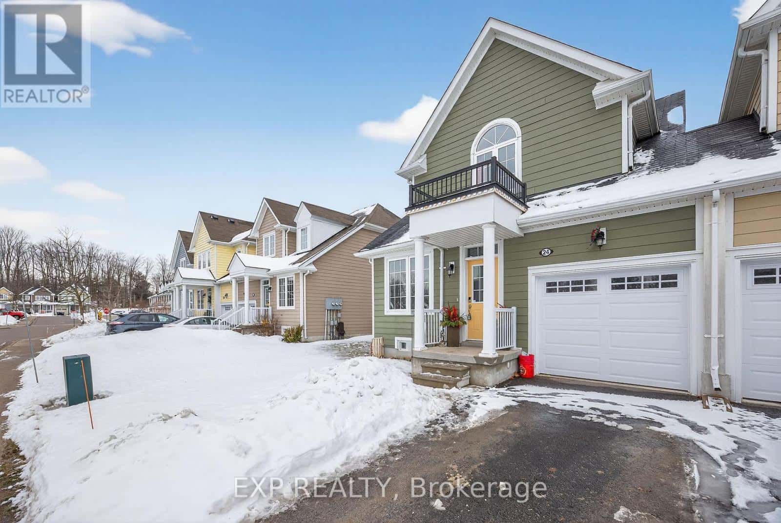 4 - 24 PROVIDENCE WAY — Wasaga Beach, Ontario - Photo 2 of 47