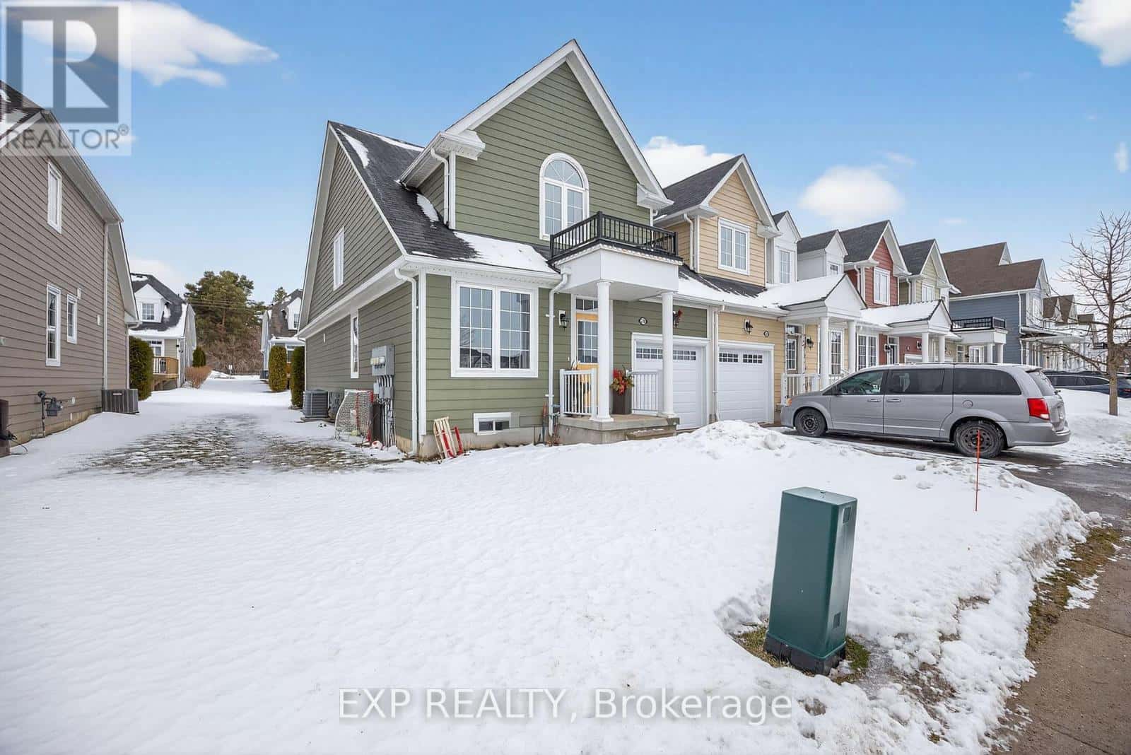 4 - 24 PROVIDENCE WAY — Wasaga Beach, Ontario - Photo 3 of 47