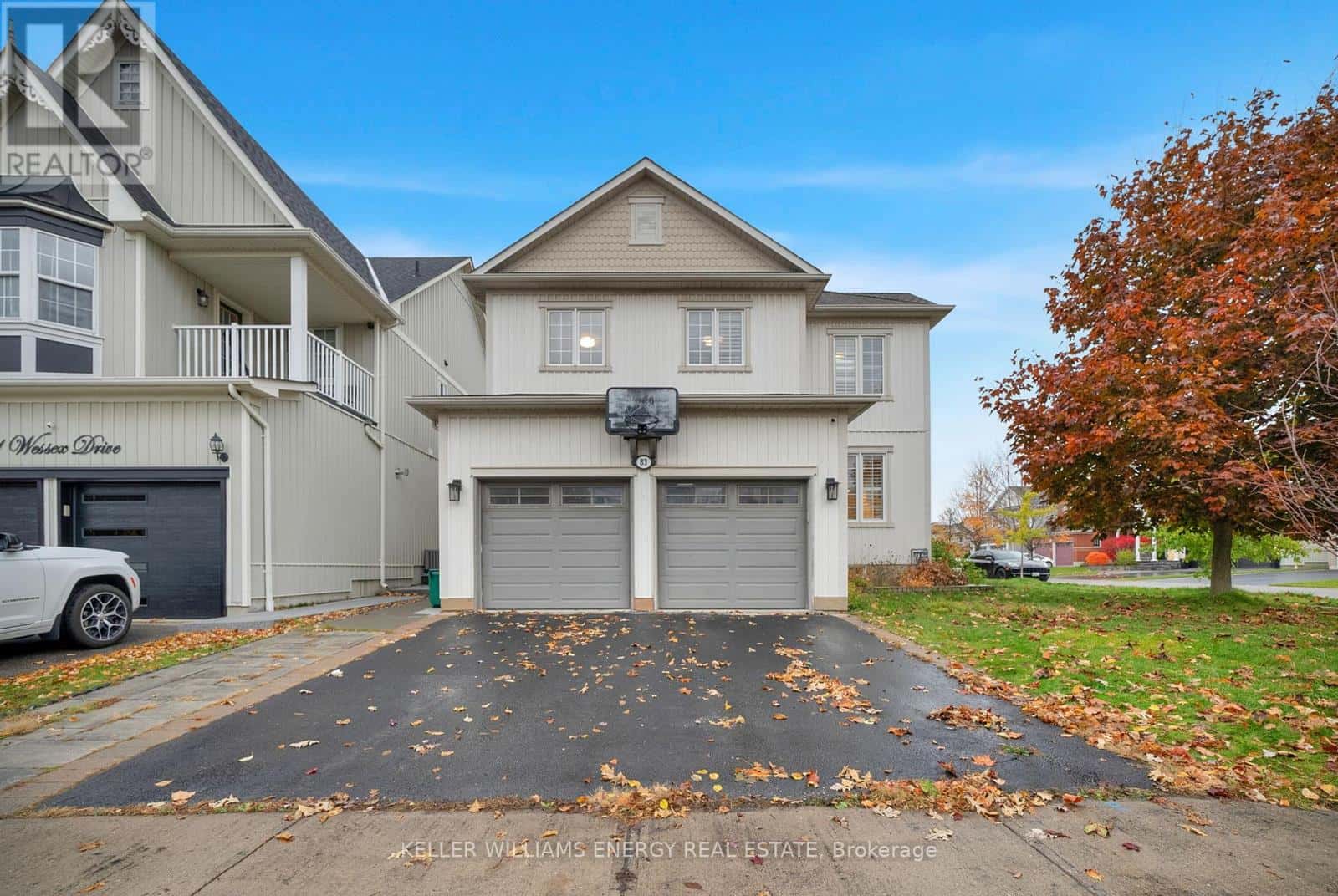 83 WESSEX DRIVE — Whitby (Brooklin), Ontario - Photo 2 of 34