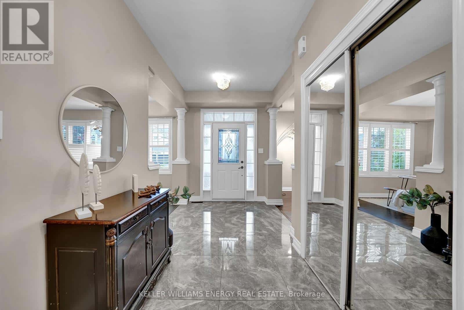 83 WESSEX DRIVE — Whitby (Brooklin), Ontario - Photo 4 of 34