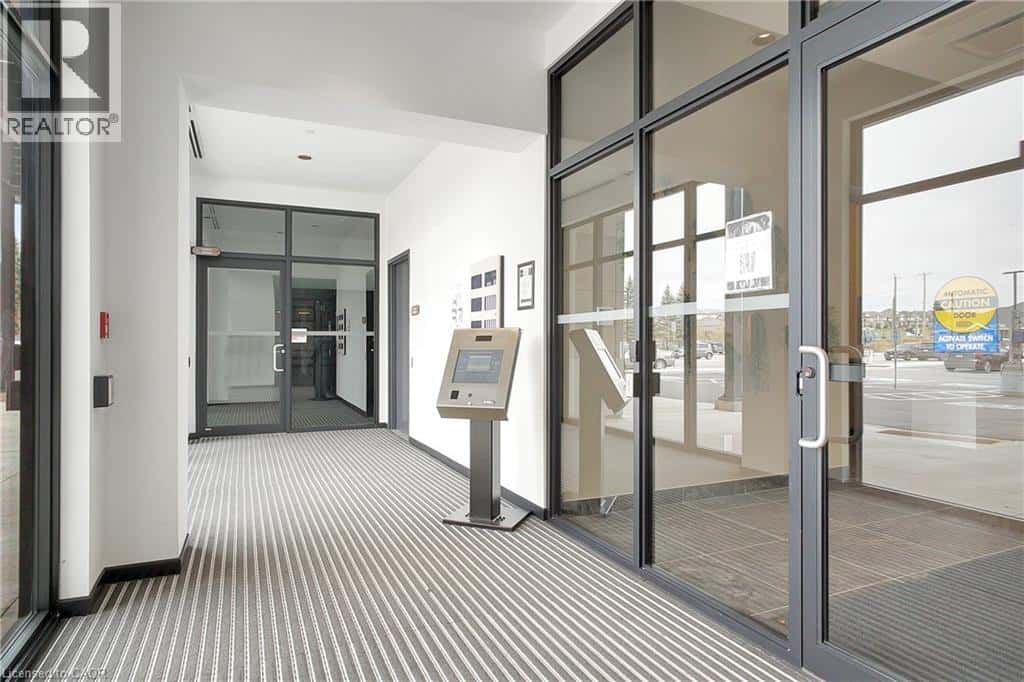 525 NEW DUNDEE Road Unit# 222 — Kitchener, Ontario - Photo 3 of 38