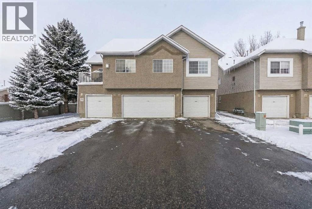 304, 221 Cameron Road SE — Medicine Hat, Alberta - Main photo