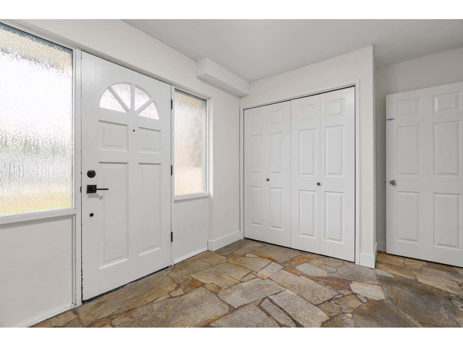 45187 MOUNTVIEW WAY, Sardis South — Chilliwack, British Columbia - Photo 3 of 40