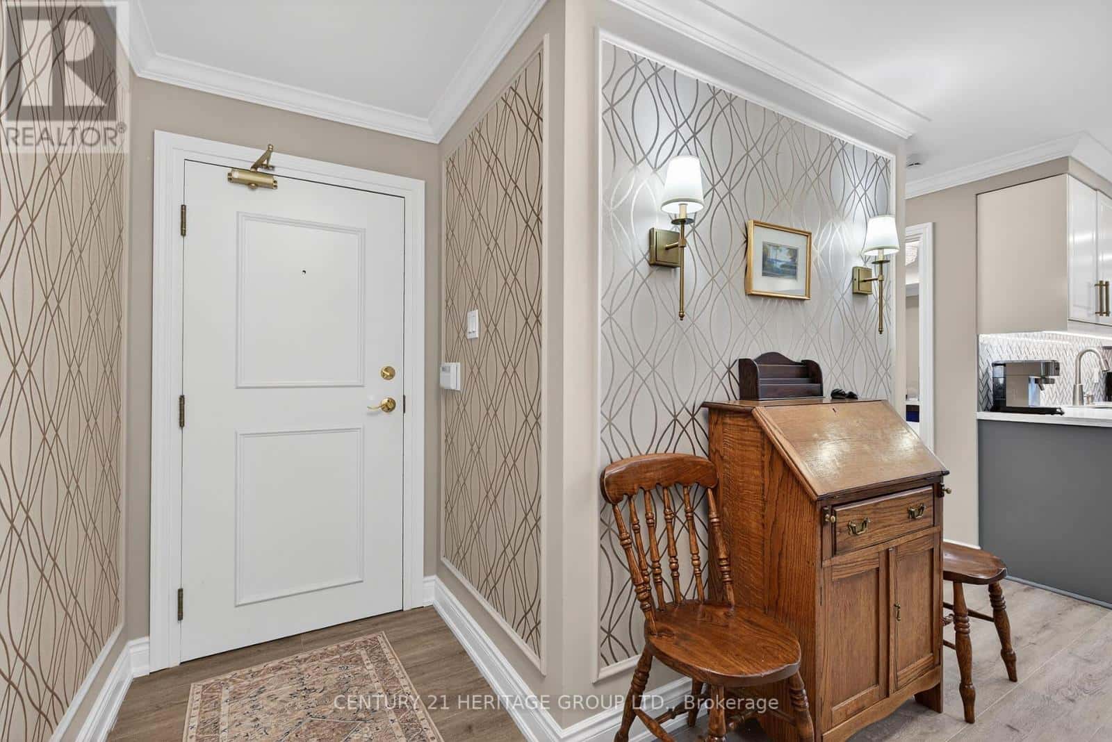 112 - 40 HARDING BOULEVARD W — Richmond Hill (North Richvale), Ontario - Photo 3 of 40