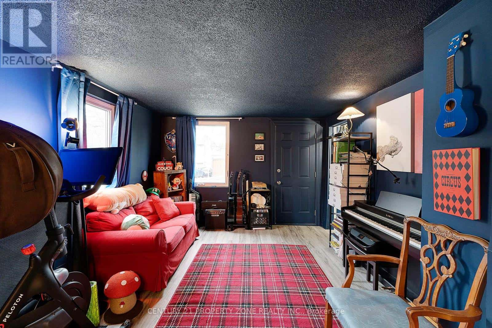 262 PINE STREET — Milton (OM Old Milton), Ontario - Photo 4 of 26