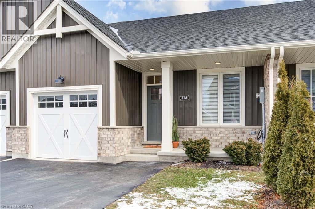 114 LIVINGSTON Drive — Tillsonburg, Ontario - Photo 3 of 50