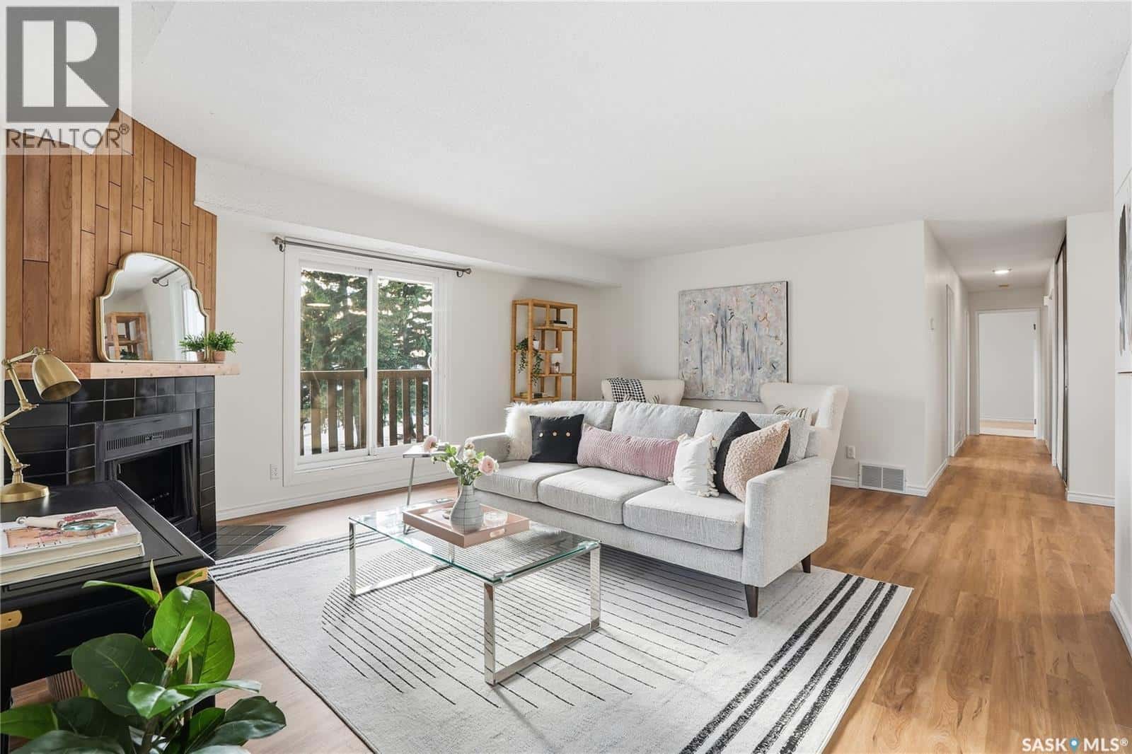 524 510 Prairie AVENUE — Saskatoon, Saskatchewan - Photo 3 of 36