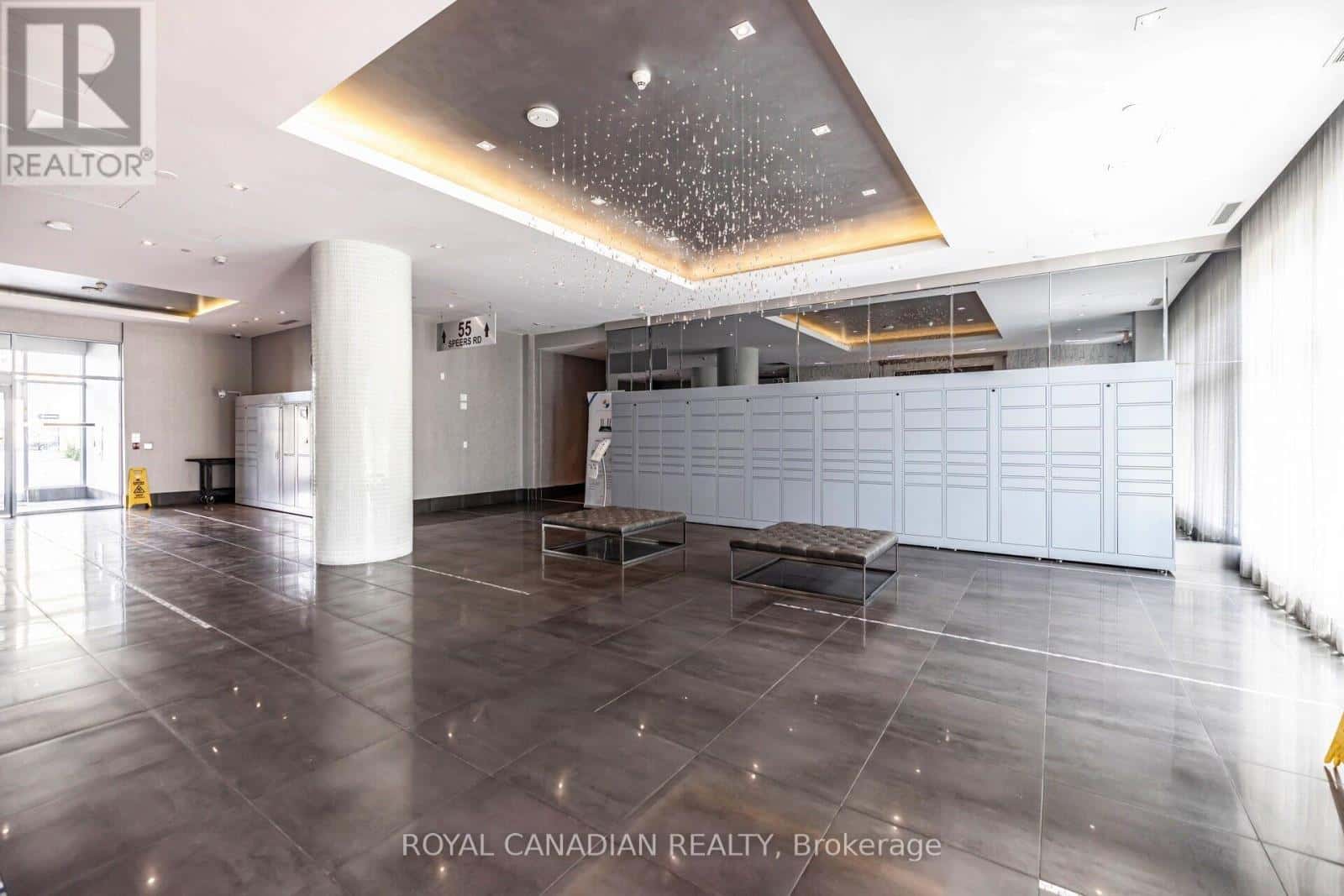 308 - 55 SPEERS ROAD — Oakville (CO Central), Ontario - Photo 4 of 50