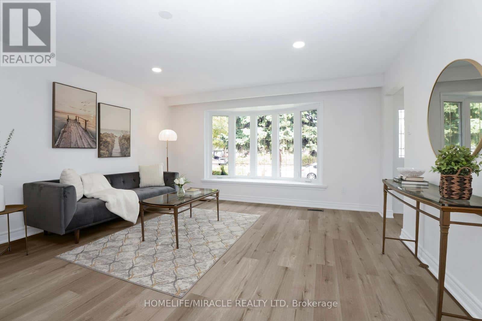 66 AVENING DRIVE — Toronto (West Humber-Clairville), Ontario - Photo 5 of 40