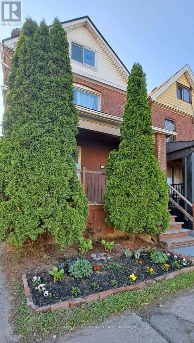 529 WENTWORTH STREET N — Hamilton (Industrial Sector), Ontario - Photo 2 of 50