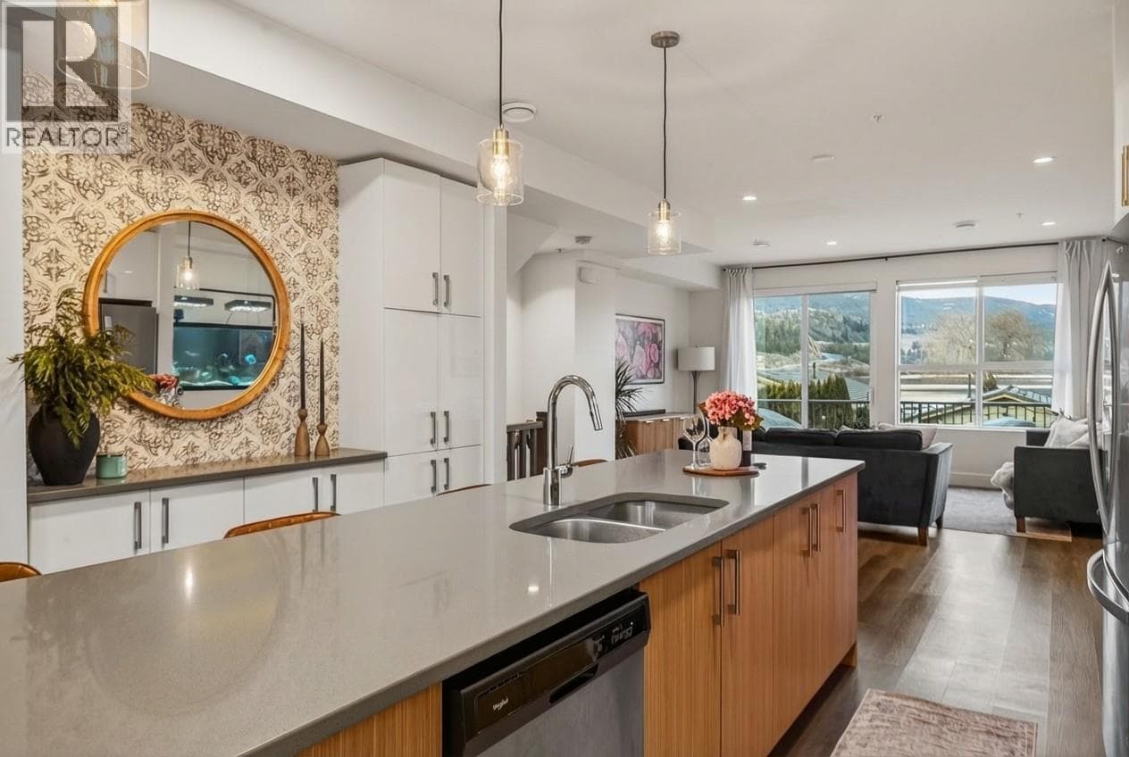 11581 Rogers Road Unit# 102 — Lake Country, British Columbia - Main photo