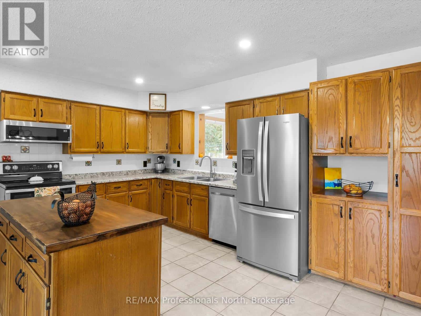 1062 SKYLINE DRIVE — Armour, Ontario - Photo 5 of 36