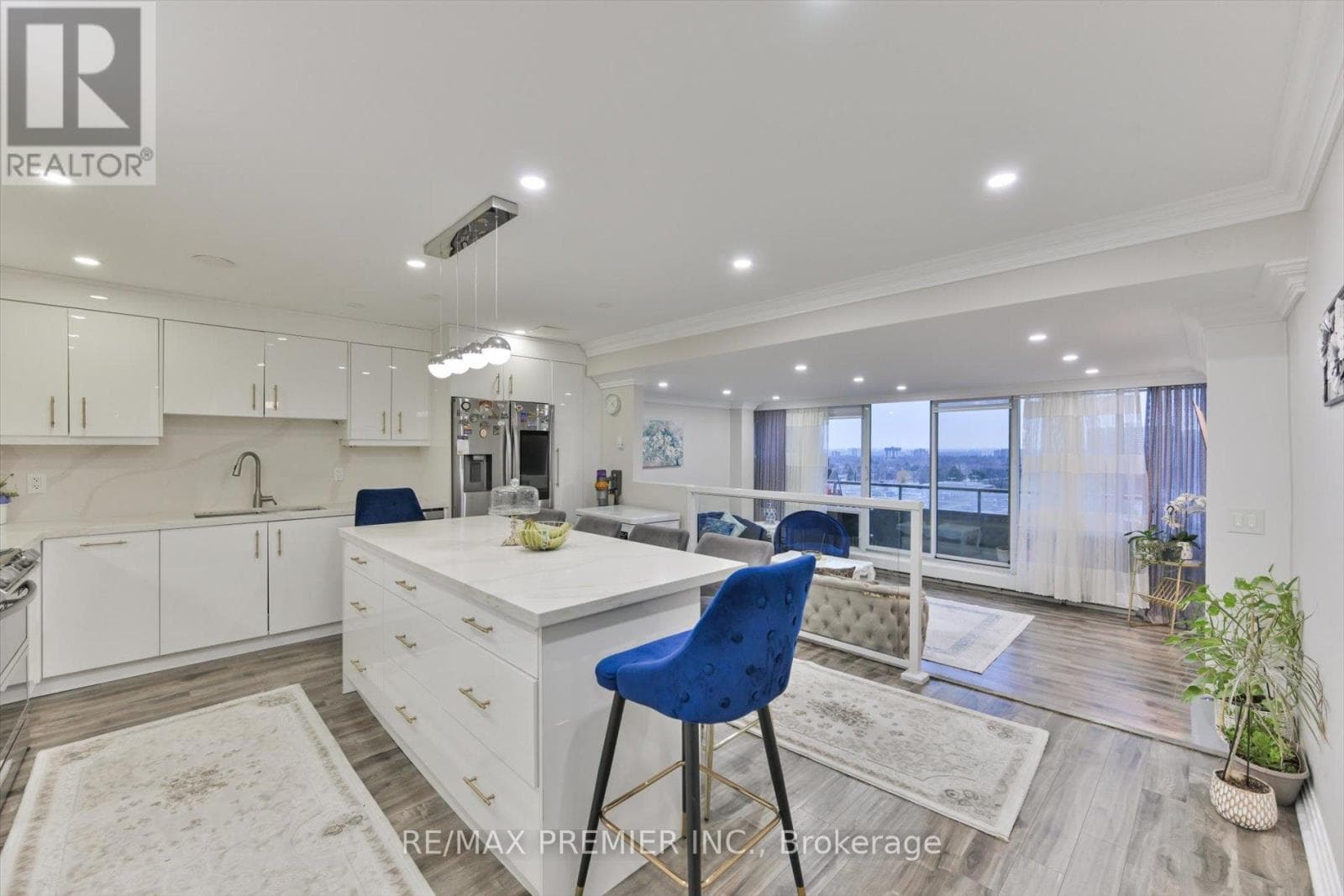 905 - 1 FOUR WINDS DRIVE — Toronto (York University Heights), Ontario - Main photo