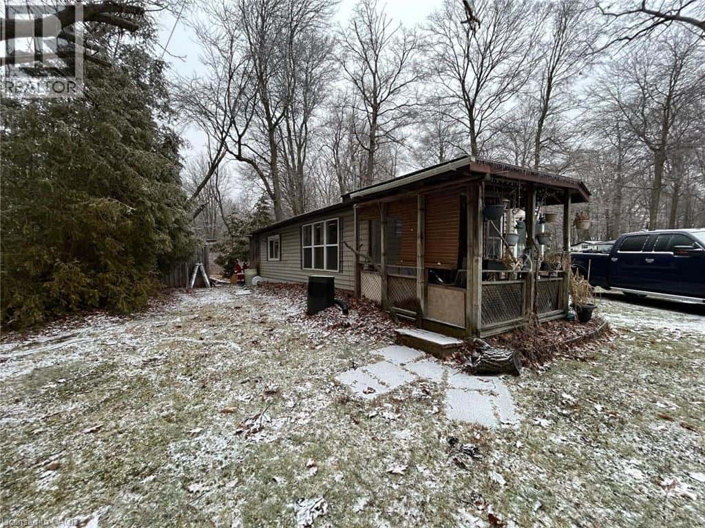 334 RATTLESNAKE Road Unit# 48 — Lowbanks, Ontario - Photo 4 of 16