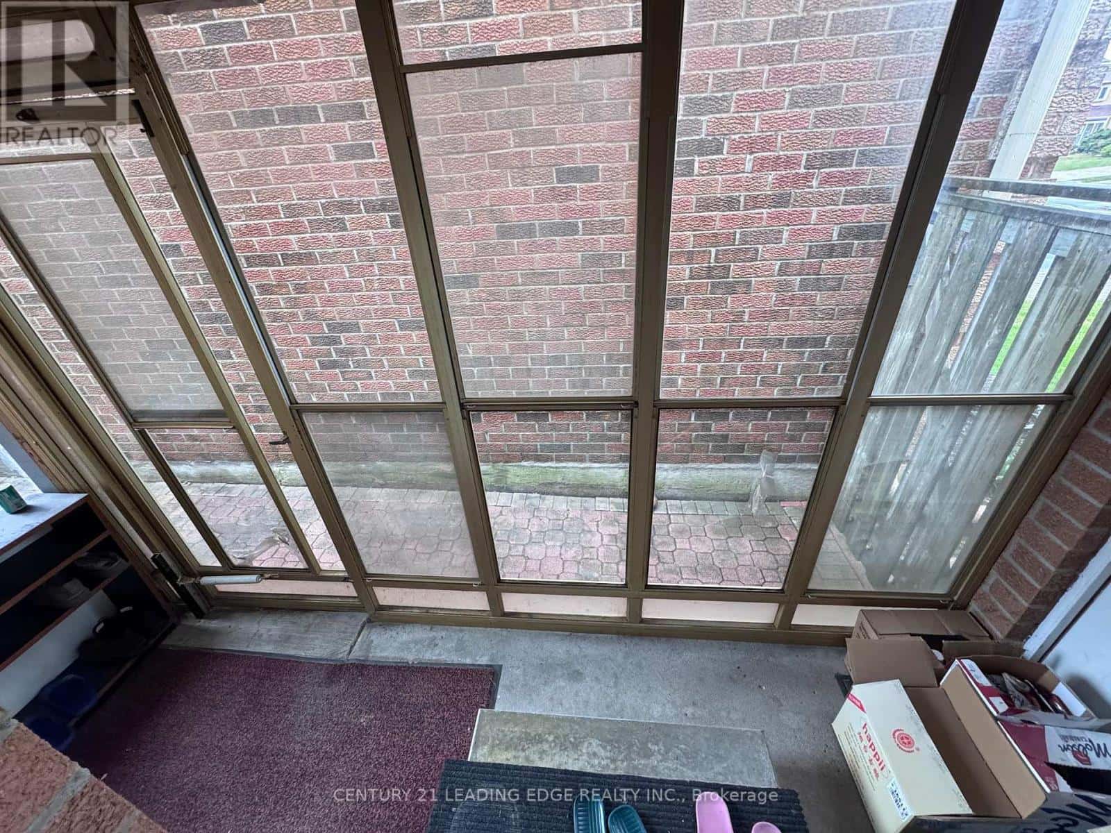 134 CANONGATE TRAIL — Toronto (Steeles), Ontario - Photo 2 of 5