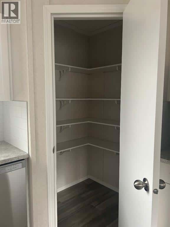 2015 Sunflower Crescent — Coaldale, Alberta - Photo 5 of 15