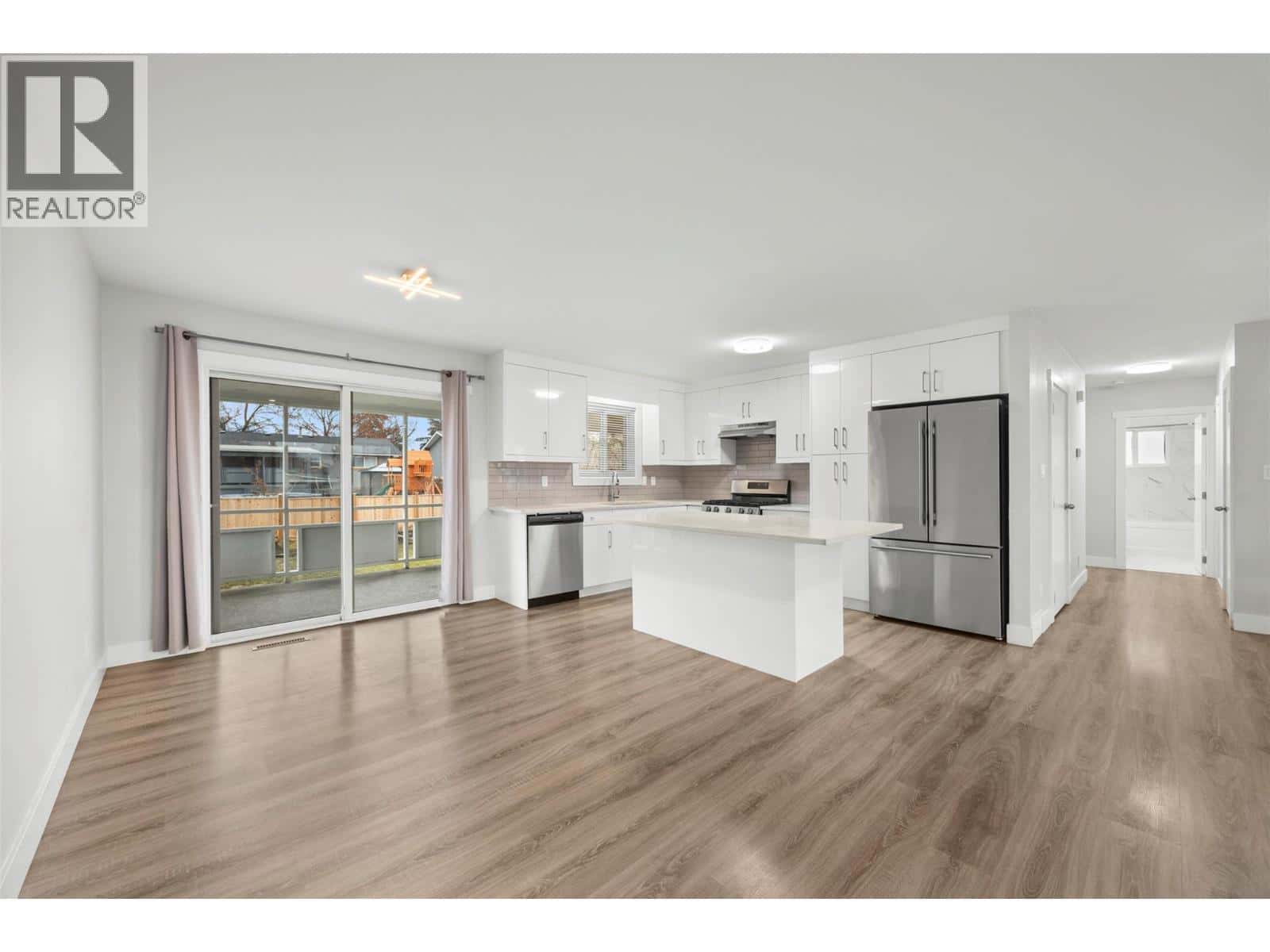 245 Adventure Road — Kelowna, British Columbia - Photo 3 of 33